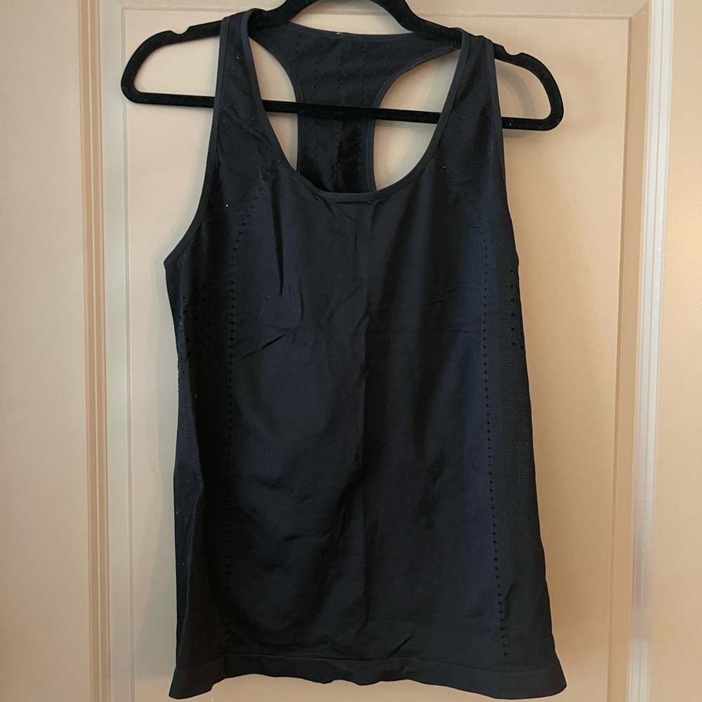 XXL Fabletics black work out top